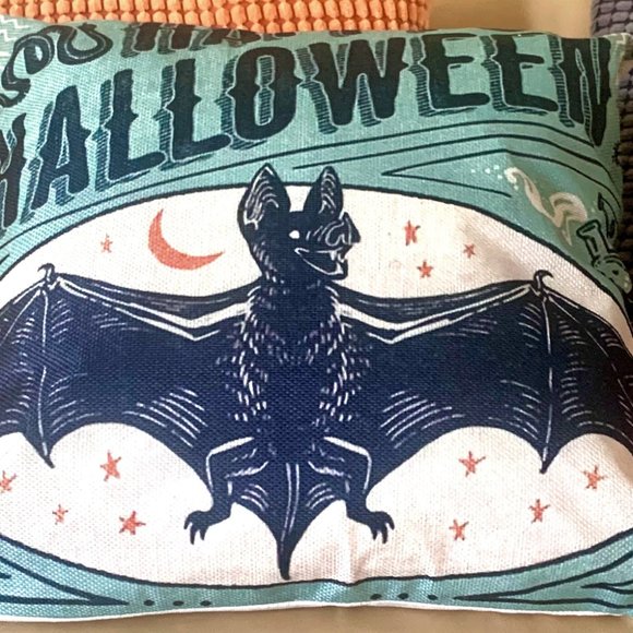 Vintage Retro Halloween Vampire Black Bat 18" Throw Pillow Cushion Cover Décor - Picture 4 of 5